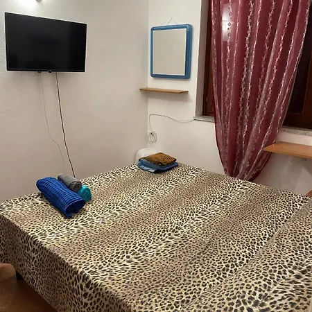 Airport by feet vicino a piedi-Port-Commercial Center-50mq-Balcony sea view-per metà rimborsabile&possibile upgrade gratis Olbia